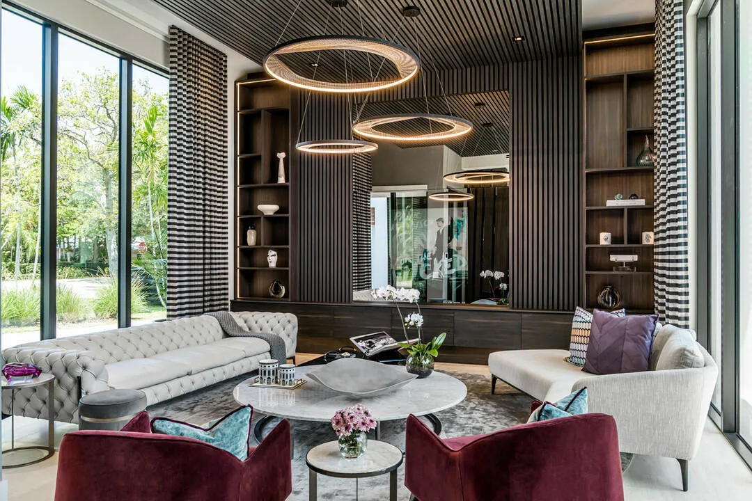 Guimar Urbina Interiors &mdash; ring light feature