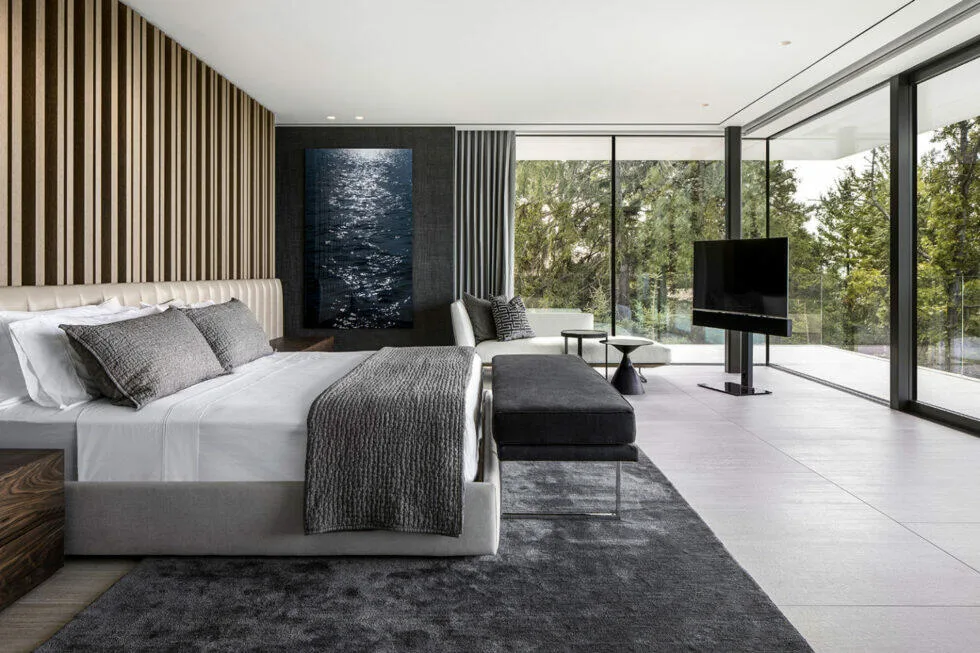 SAOTA &mdash; mountain-hued bedroom with wood fluting