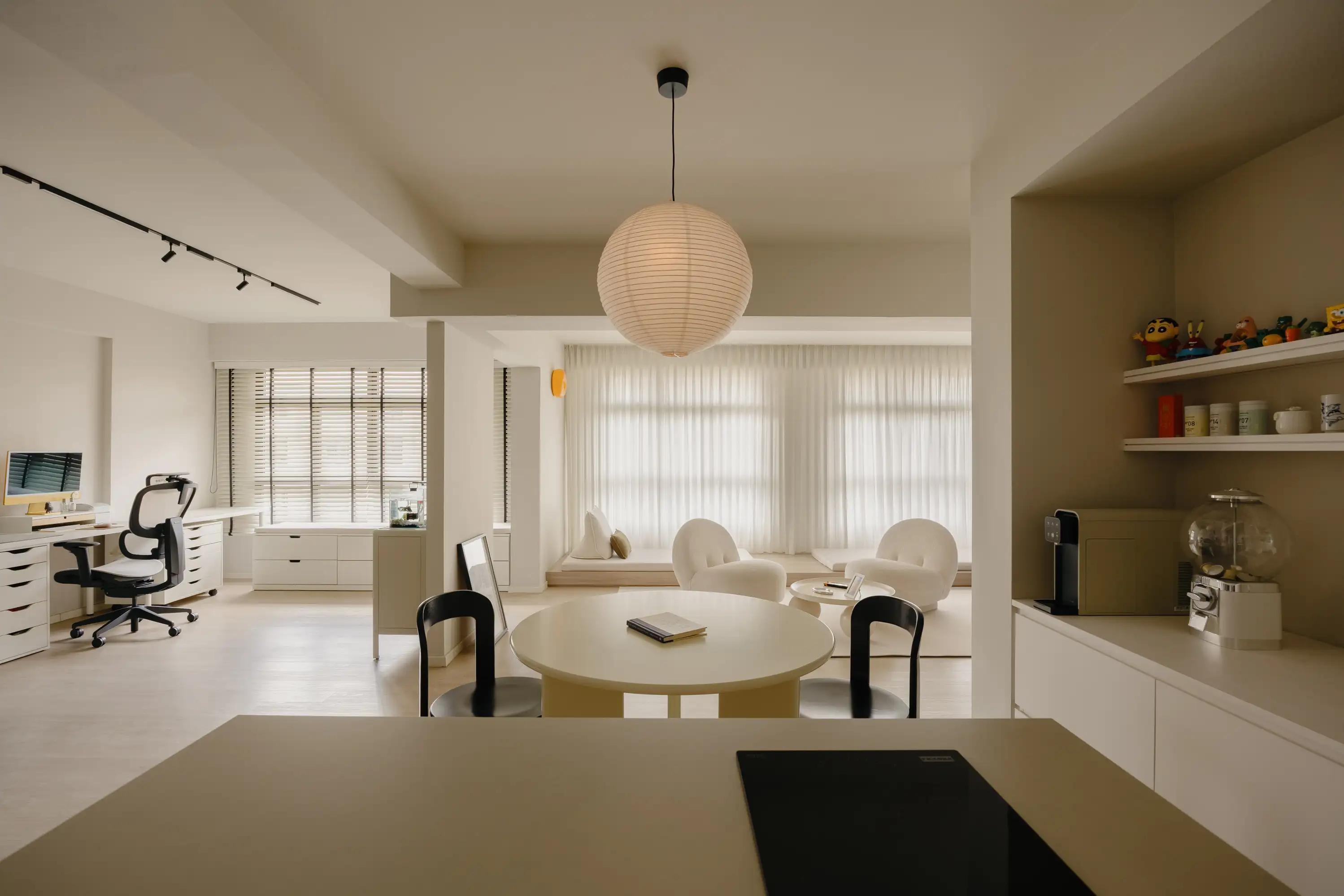 Salt Studio — 123A Tengah Drive