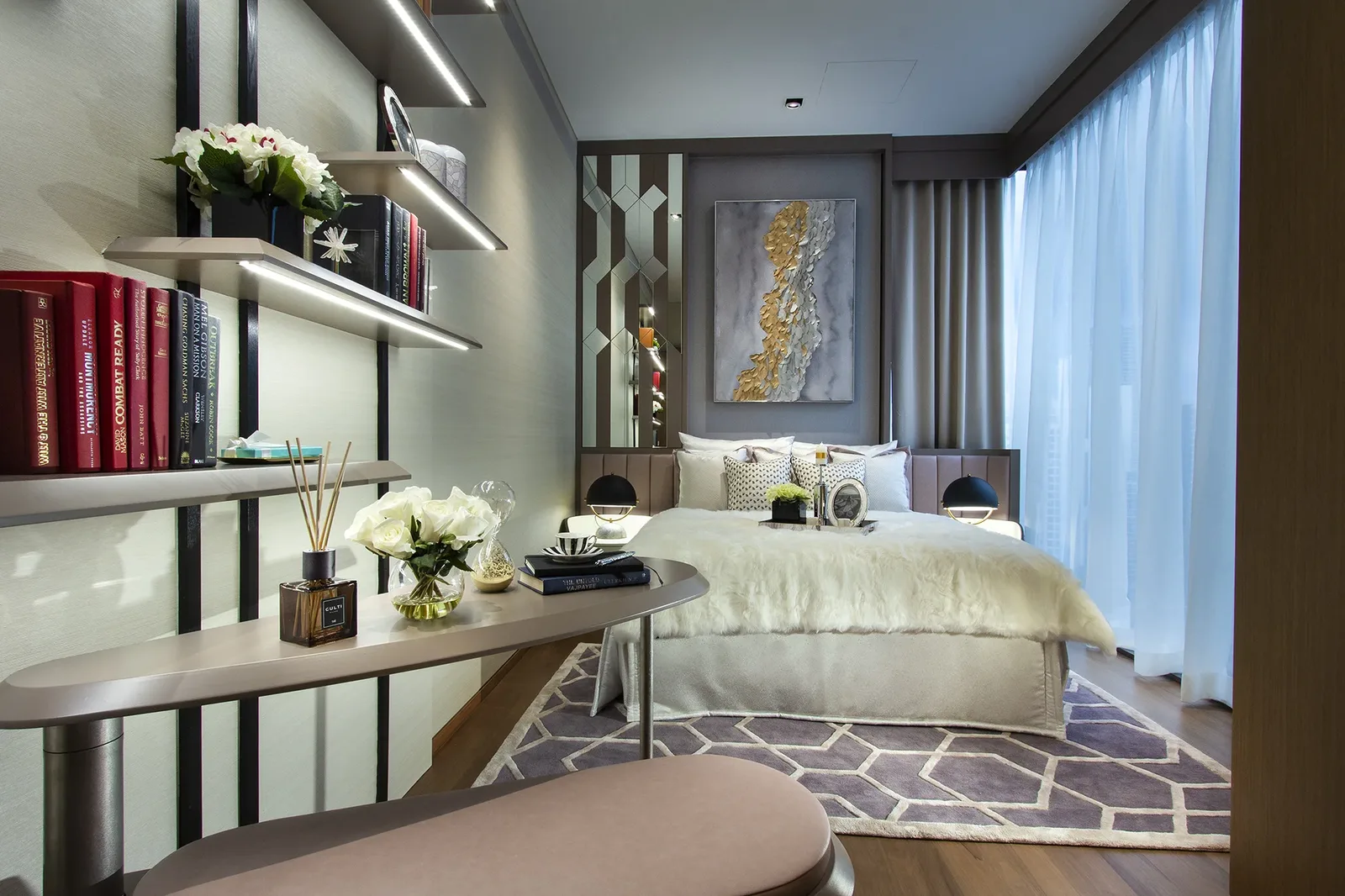 SuMisura &mdash; teen bedroom with custom swivel study desk