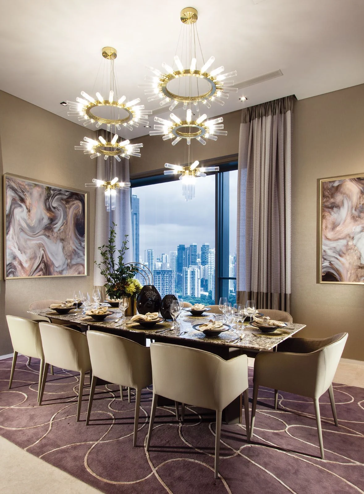 SuMisura 3 Orchard By The Park private dining suite with contemporary artworks, multi-tiered pendant lighting and city view